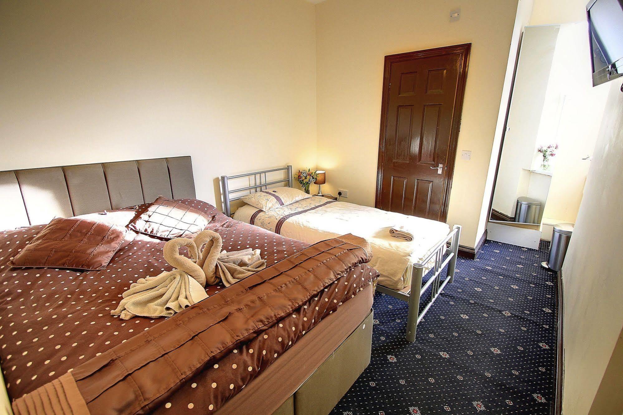 Beaconsfield Hotel Londra Dış mekan fotoğraf